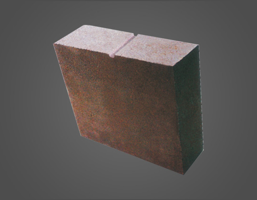 Directly bonded magnesia brick