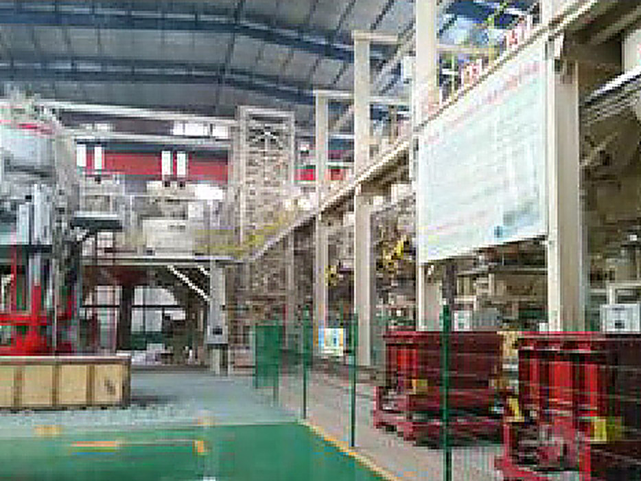 Fully automatic production line at the Zhejiang Shengao Refractory production base
